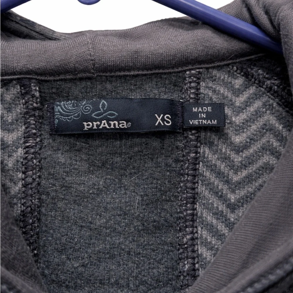 Prana Women’s XS Gray Full Zip Hooded Jacket Herringbone Panels Thumbholes - Picture 3 of 5